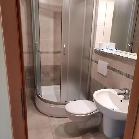 게스트하우스 Emides 포비에로보