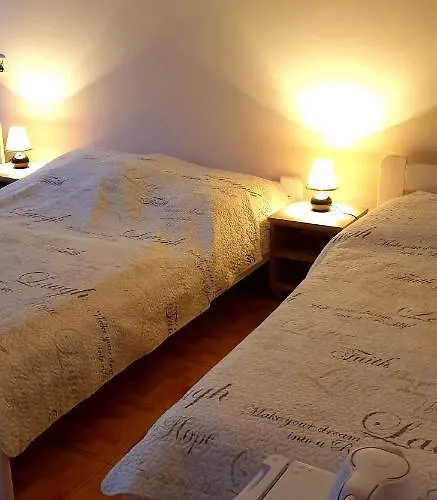 Emides * 波别罗沃